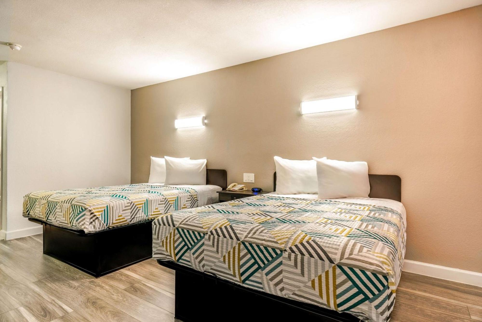 Studio 6 Fort Worth, Tx - Stockyards East Exteriör bild